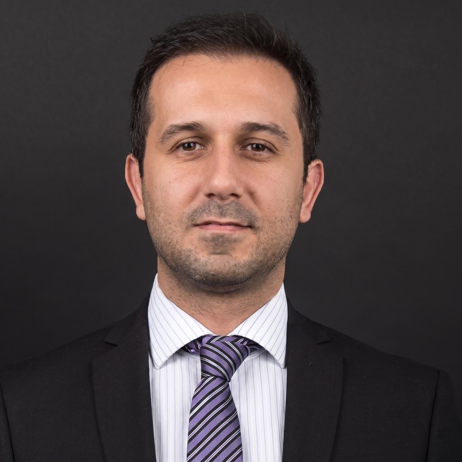 Düşünür Koleji kurucusu Burak Sitrava
